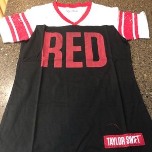 Taylor Swift Red T-shirt